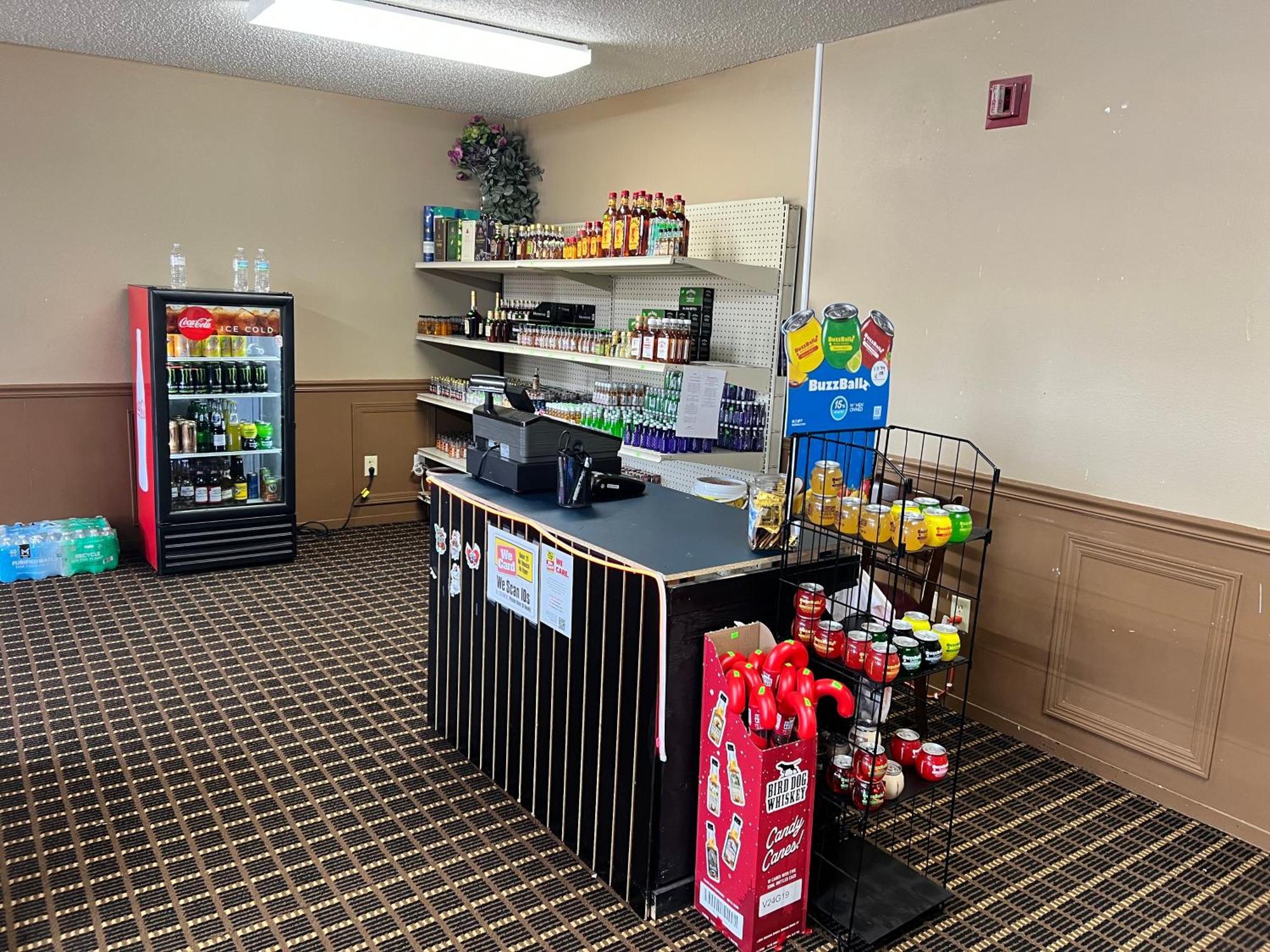 Designer Inn And Suites Toledo Экстерьер фото